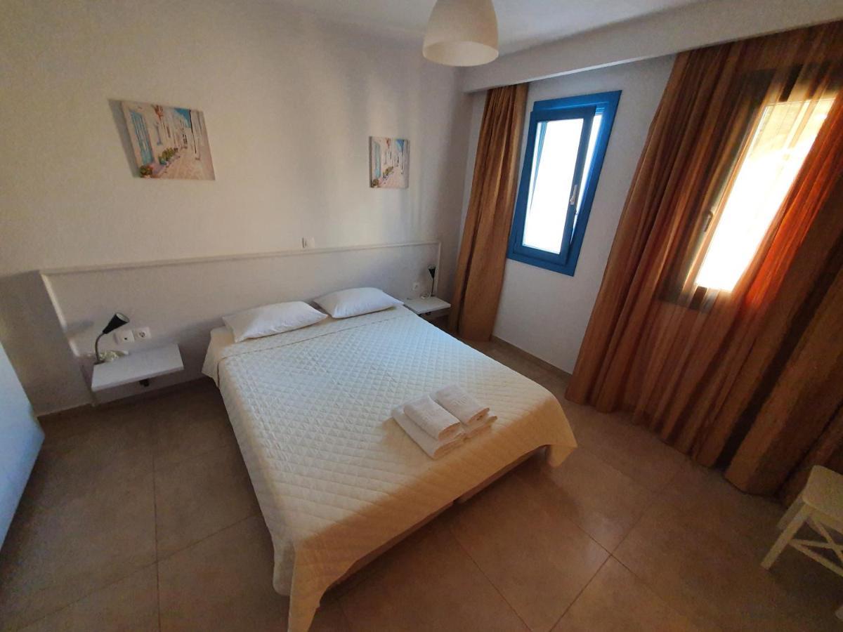 Villa Finiki Villas