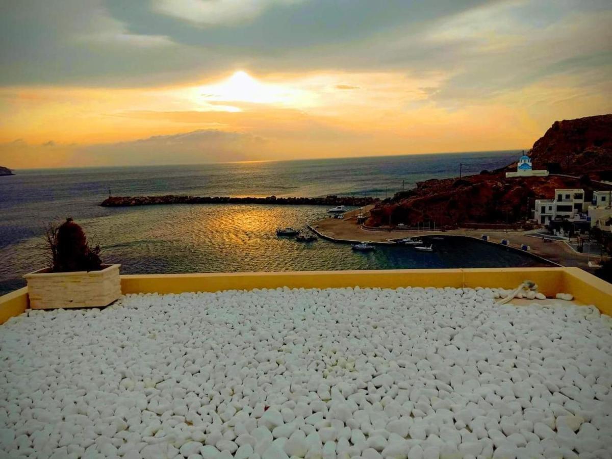 Villa Finiki Villas